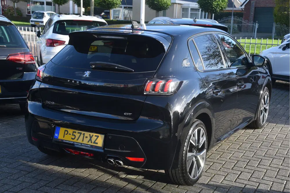 Peugeot 208 1.2 PureTech GT LED uit 2022, foto 5