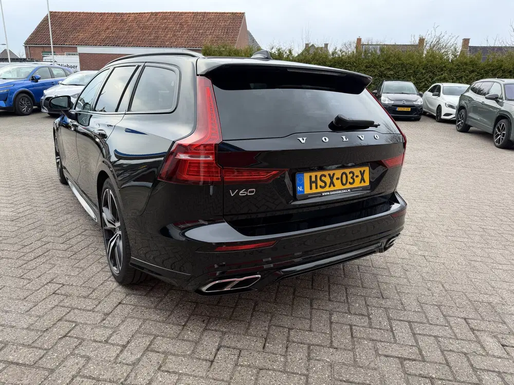 Volvo V60 2.0 T6 350 PK uit 2022, foto 13