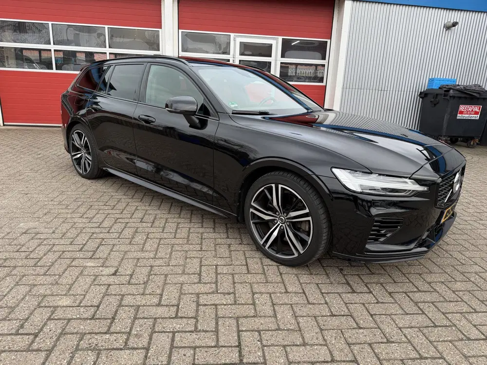 Volvo V60 2.0 T6 350 PK uit 2022, foto 7