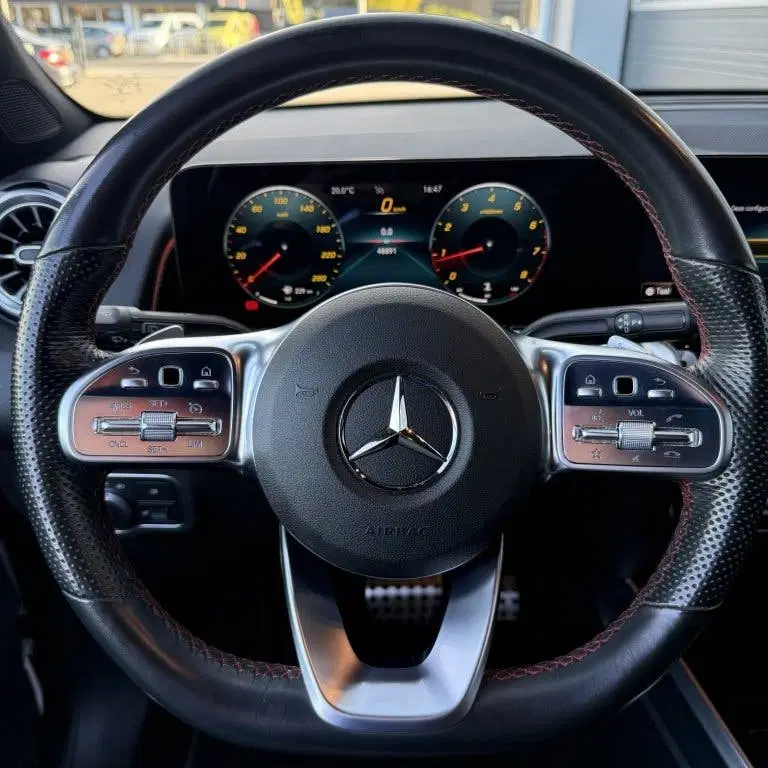 Mercedes-Benz GLB Bns Solut. AMG *CAMERA uit 2022, foto 12
