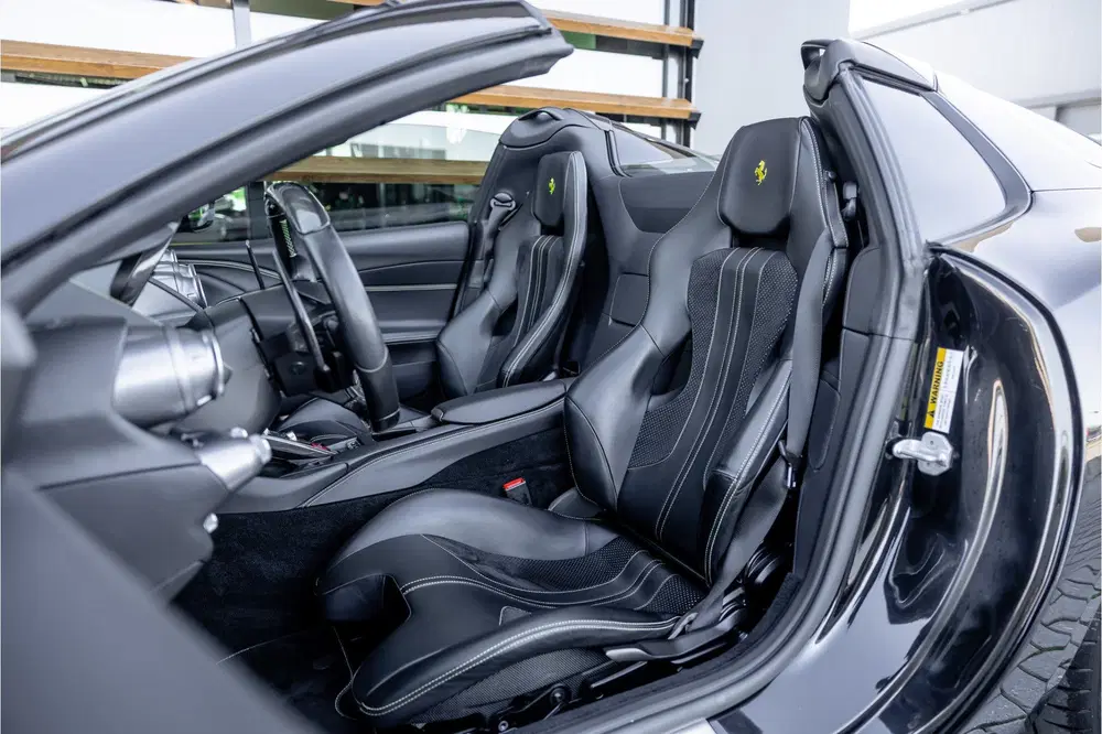 Ferrari 812 6.5 V12 HELE uit 2020, foto 10