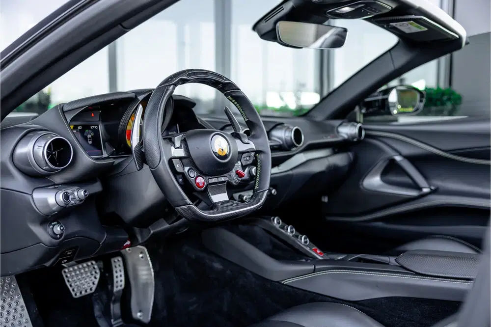 Ferrari 812 6.5 V12 HELE uit 2020, foto 11