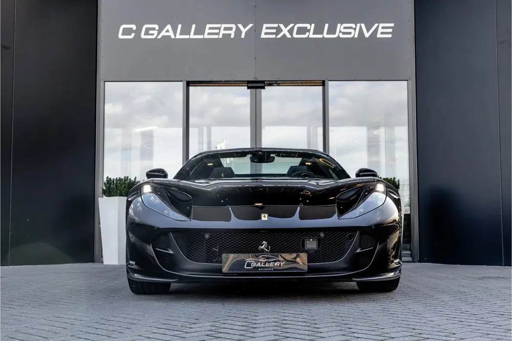 Ferrari 812 6.5 V12 HELE uit 2020, foto 2