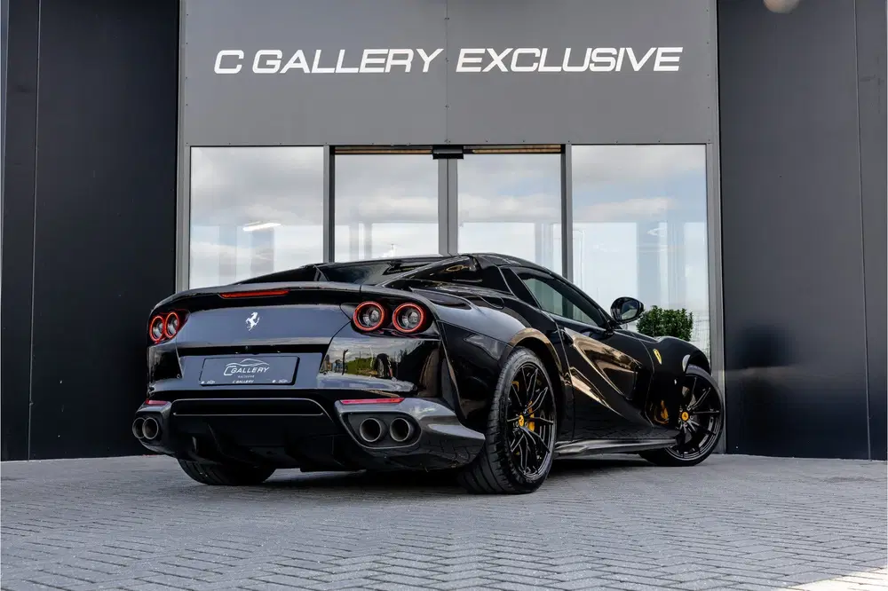 Ferrari 812 6.5 V12 HELE uit 2020, foto 9