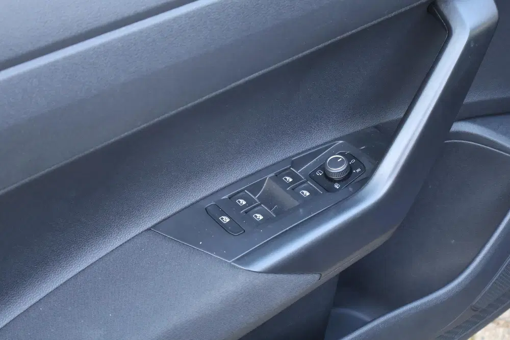 Volkswagen Polo 1.0 TSI R-Line Business Panoramadak uit 2021, foto 5