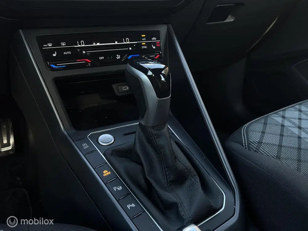 Volkswagen Taigo 1.5 R-Line uit 2023, foto 11