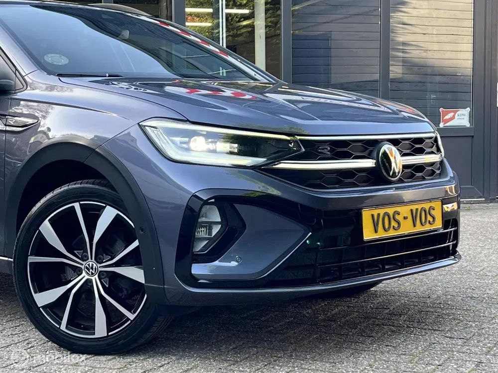 Volkswagen Taigo 1.5 R-Line uit 2023, foto 2