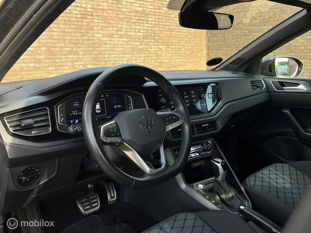 Volkswagen Taigo 1.5 R-Line uit 2023, foto 5