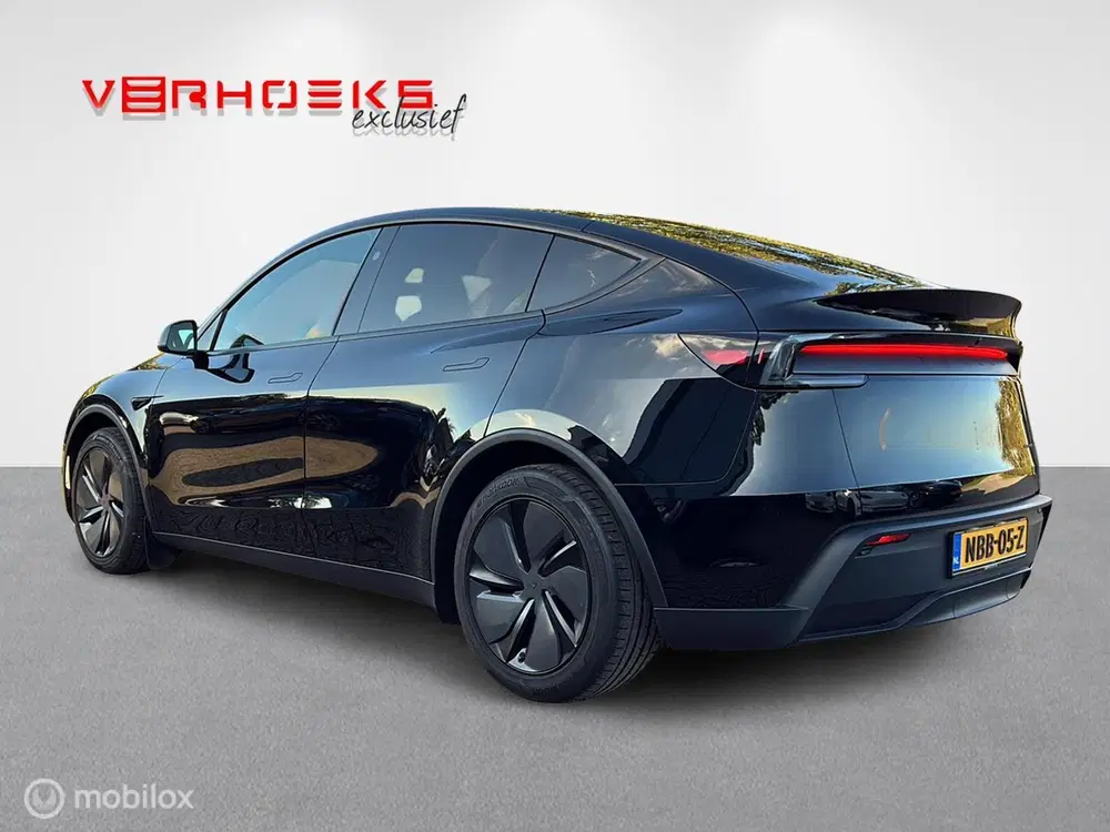 Tesla Model Y Premium Long Range Dual Motor uit 2026, foto 2