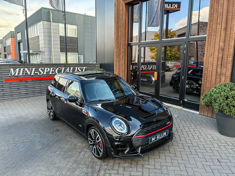 Mini Clubman 2.0 JCW ALL4 John Cooper Works Blackline F uit 2022, foto 4