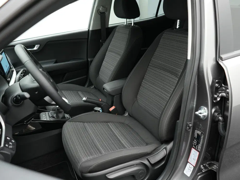 Kia Stonic 1.0 T-GDi MHEV DynamicPlusLine uit 2025, foto 9