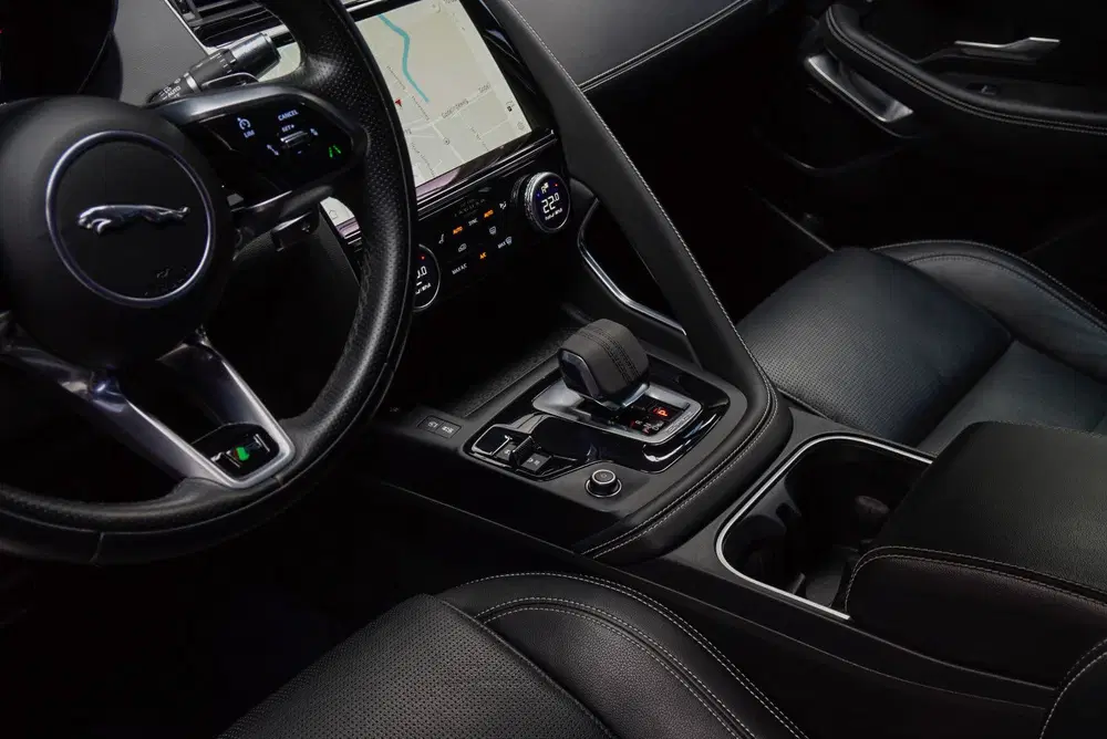 Jaguar E-Pace 1.5 P160 R-Dynamic SE Leer ACC 360° Meridi uit 2021, foto 11