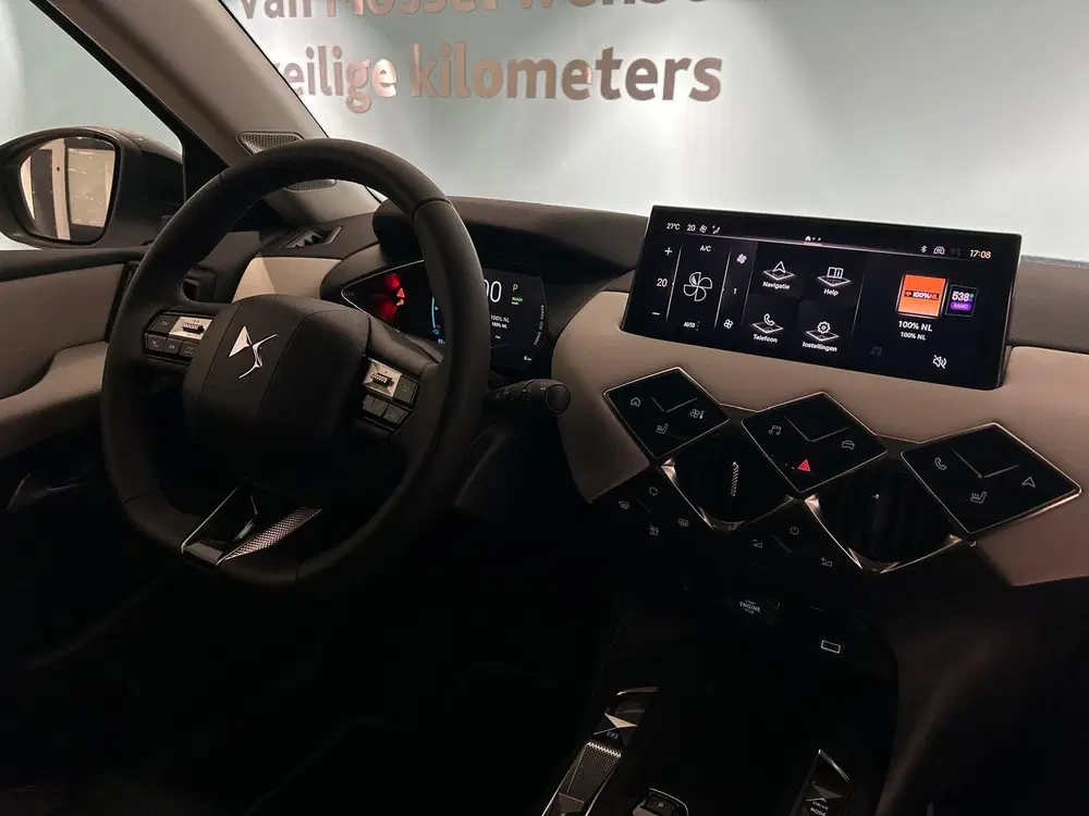 DS Automobiles DS 3 DS 3 E-Tense Esprit De Voyage 54 kWh PACK uit 2024, foto 6