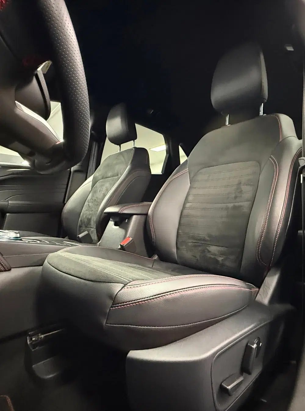 Ford Kuga 2.5 PHEV ST-Line X*DealerOh*B&O*Camera*19' uit 2022, foto 9