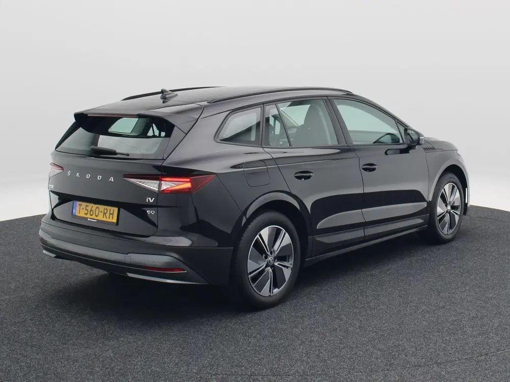Skoda Enyaq 60 180 Pk Automaat uit 2023, foto 3