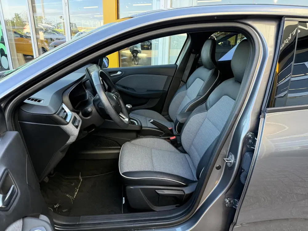 Renault Clio 1.0 TCe 90 GPF techno uit 2023, foto 4