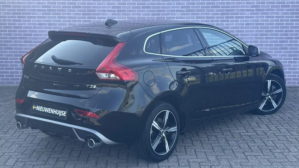 Volvo V40 1.5 T3 Polar+ Sport uit 2019, foto 3