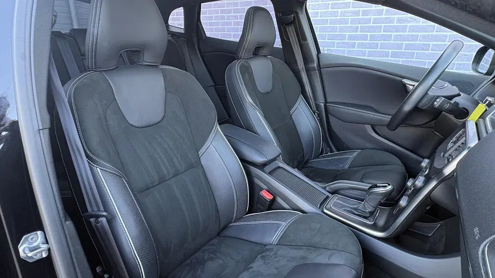 Volvo V40 1.5 T3 Polar+ Sport uit 2019, foto 5
