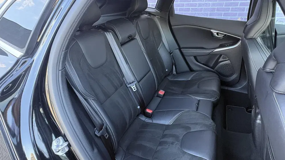 Volvo V40 1.5 T3 Polar+ Sport uit 2019, foto 6