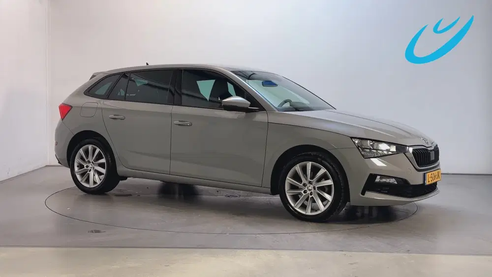 Skoda Scala 1.5 TSI 150pk DSG Sport Business Stoelverw uit 2021