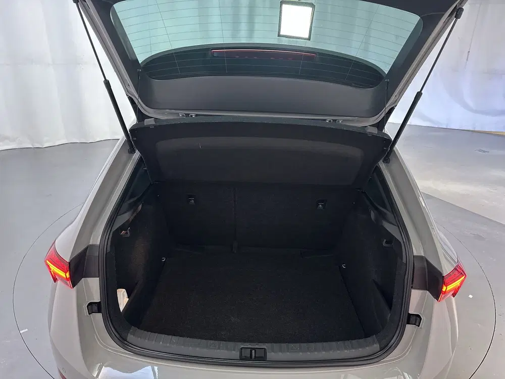 Skoda Scala 1.5 TSI 150pk DSG Sport Business Stoelverw uit 2021, foto 11