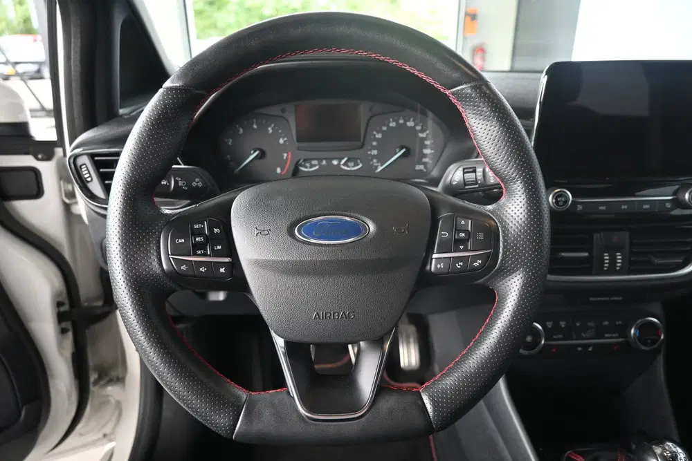 Ford Fiesta 1.0 EcoBoost ST-Line Navigatie Stuur uit 2020, foto 6