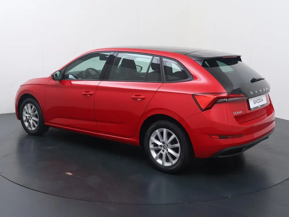 Skoda Scala 1.0 TSI Business Edition uit 2022, foto 4