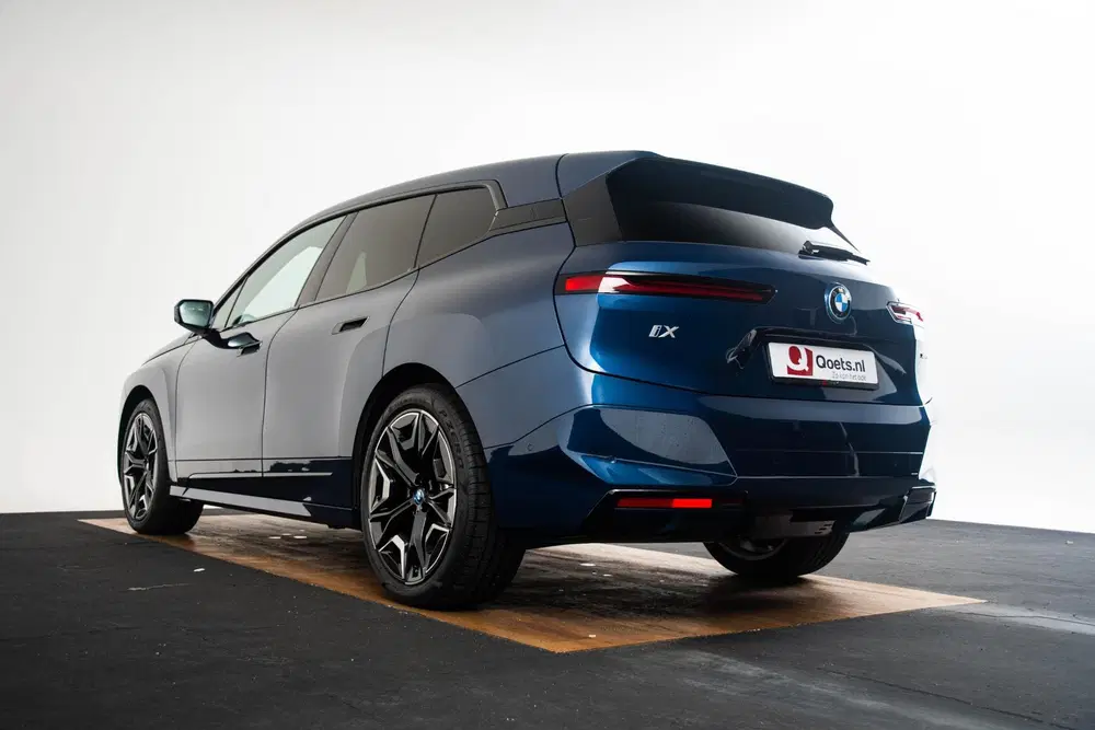 BMW iX xDrive40 Excellence 77 kWh Trekhaak uit 2022, foto 12