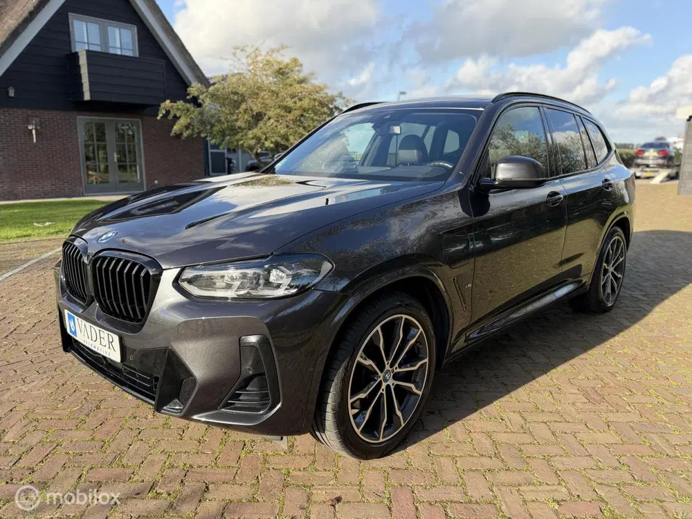 BMW X3 xDrive30e M Sportpakket Panoramadak Trekha uit 2023, foto 4