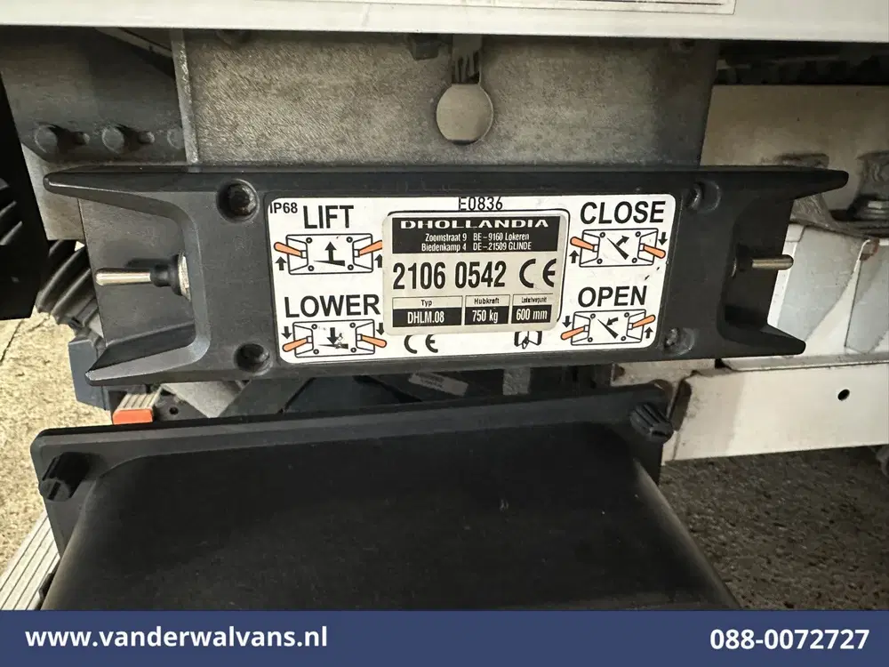 Peugeot Boxer 2.2 BlueHDi 141pk Bakwagen 1055kg laadverm uit 2022, foto 12