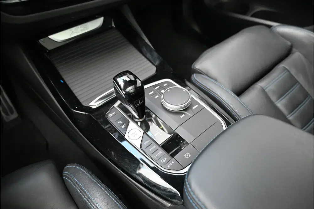 BMW X3 xDrive30e M-SPORT uit 2022, foto 12