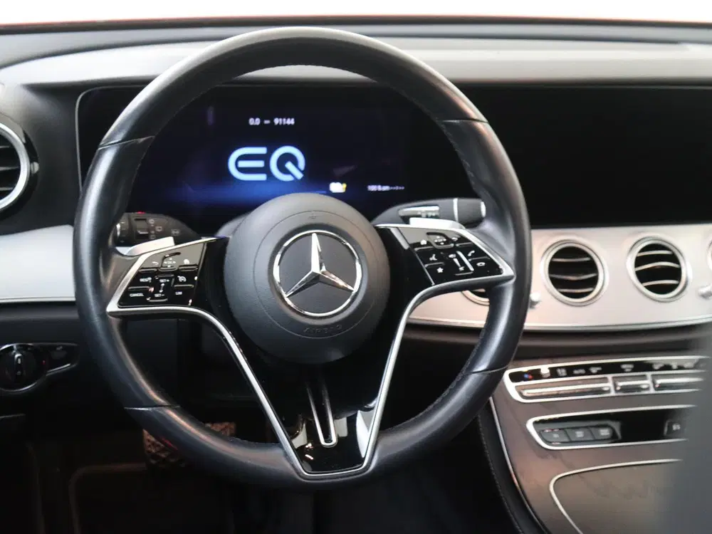 Mercedes-Benz E-Klasse 300 de AMG Line uit 2020, foto 10