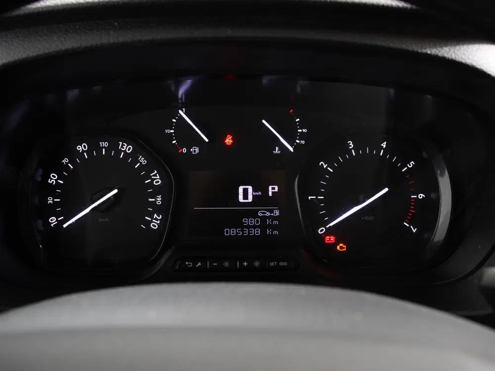 Peugeot Expert 2.0 BlueHDI 180pk Automaat L3 Premium DC N uit 2024, foto 13