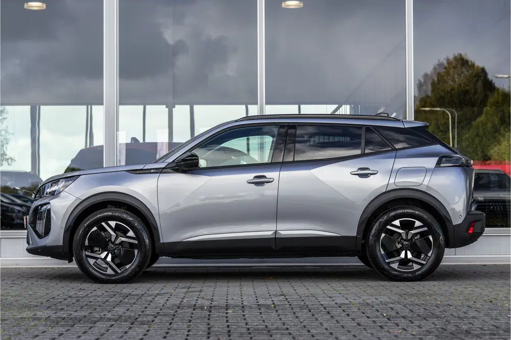 Peugeot 2008 EV Active Pack 50 kWh uit 2025, foto 5