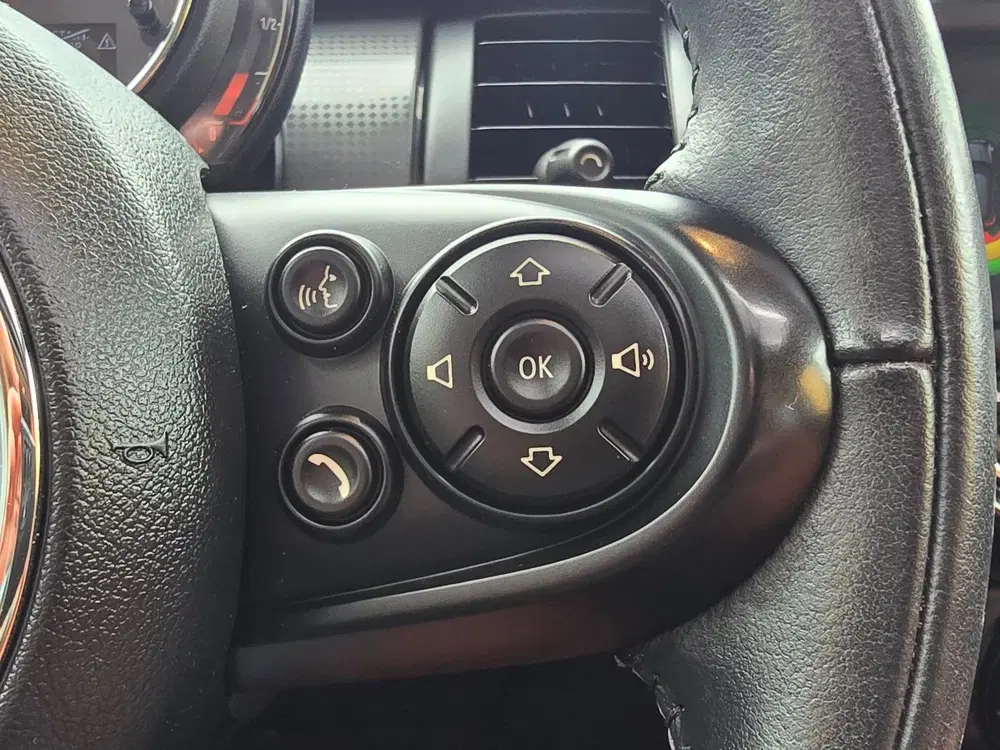 Mini Cooper 1.5 Cooper Business Edition uit 2019, foto 14