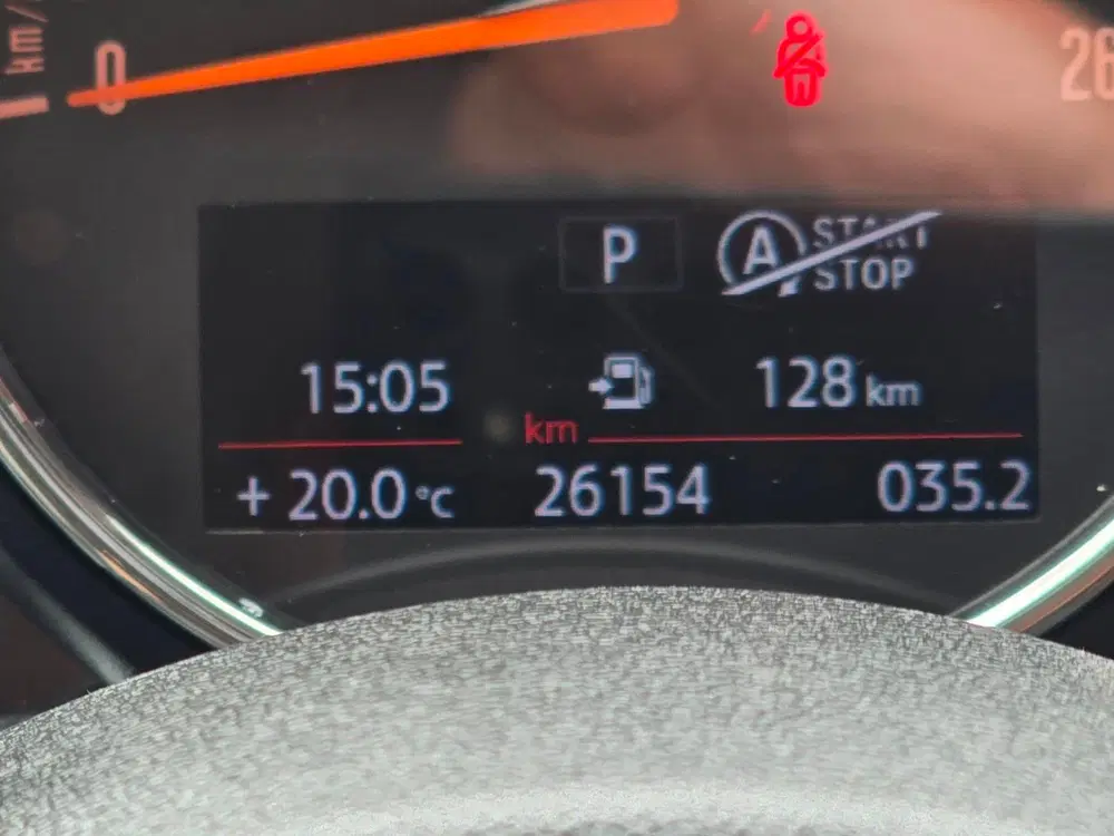 Mini Cooper 1.5 Cooper Business Edition uit 2019, foto 9