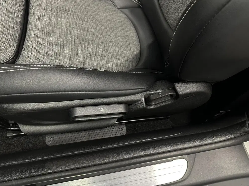 Mini Cooper 1.5 Cooper Business Edition uit 2021, foto 15