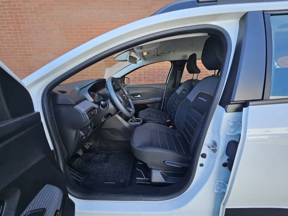 Dacia Sandero 1.0 TCe Comfort 1e eigenaar Navigatie uit 2021, foto 3