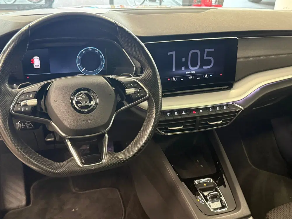 Skoda Octavia 1.4 TSI iV PHEV Sportline Business uit 2023, foto 12