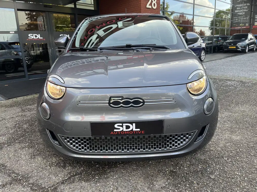 Fiat 500e 3+1 Icon 42 kWh 4DRS uit 2021, foto 11