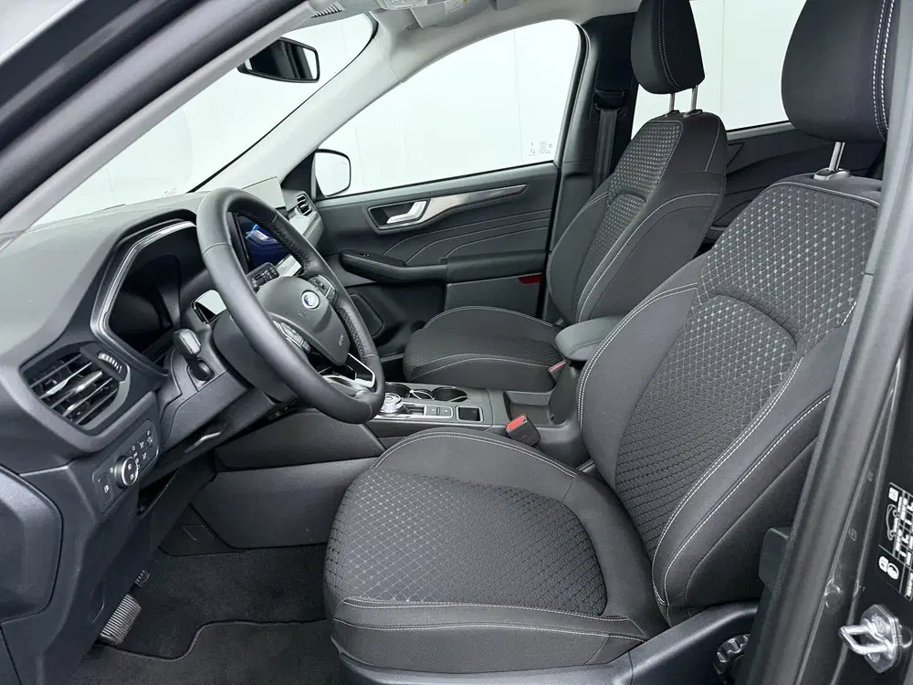 Ford Kuga 2.5 PHEV Titanium uit 2026, foto 10