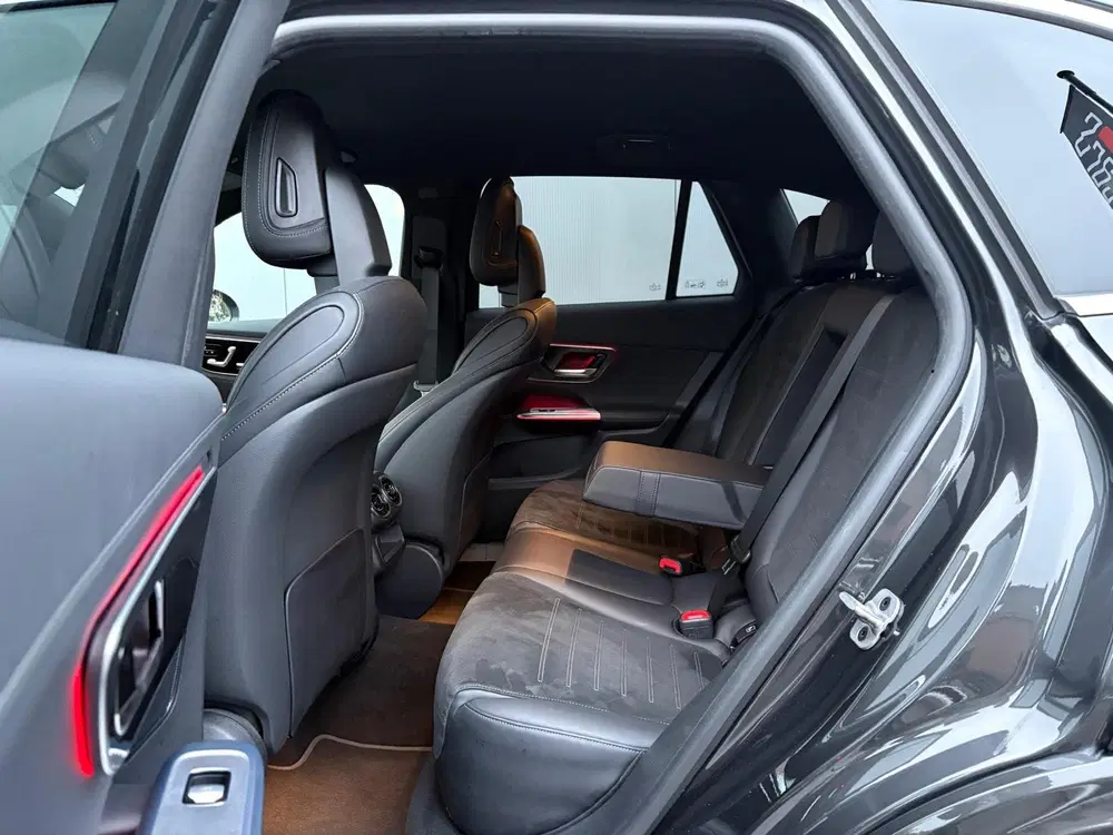 Mercedes-Benz GLC GLC 300e 4MATIC AMG Line 360camera uit 2023, foto 11