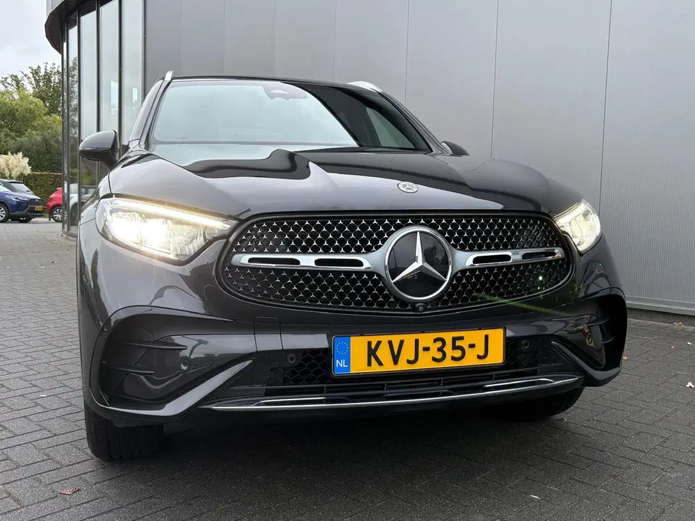 Mercedes-Benz GLC GLC 300e 4MATIC AMG Line 360camera uit 2023, foto 8