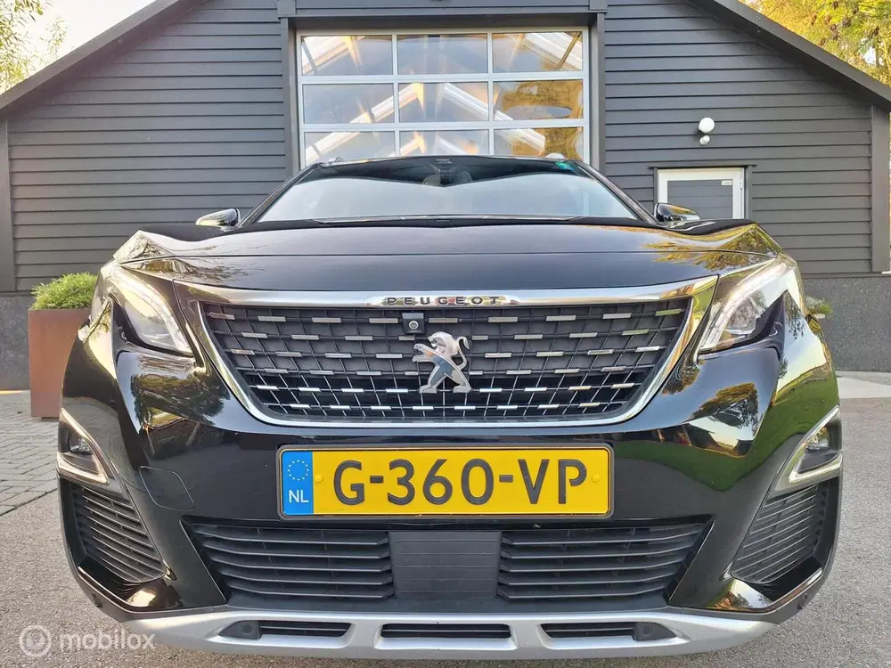 Peugeot 3008 1.2 PureTech GT Line Avantage. Full-Map Na uit 2020, foto 2