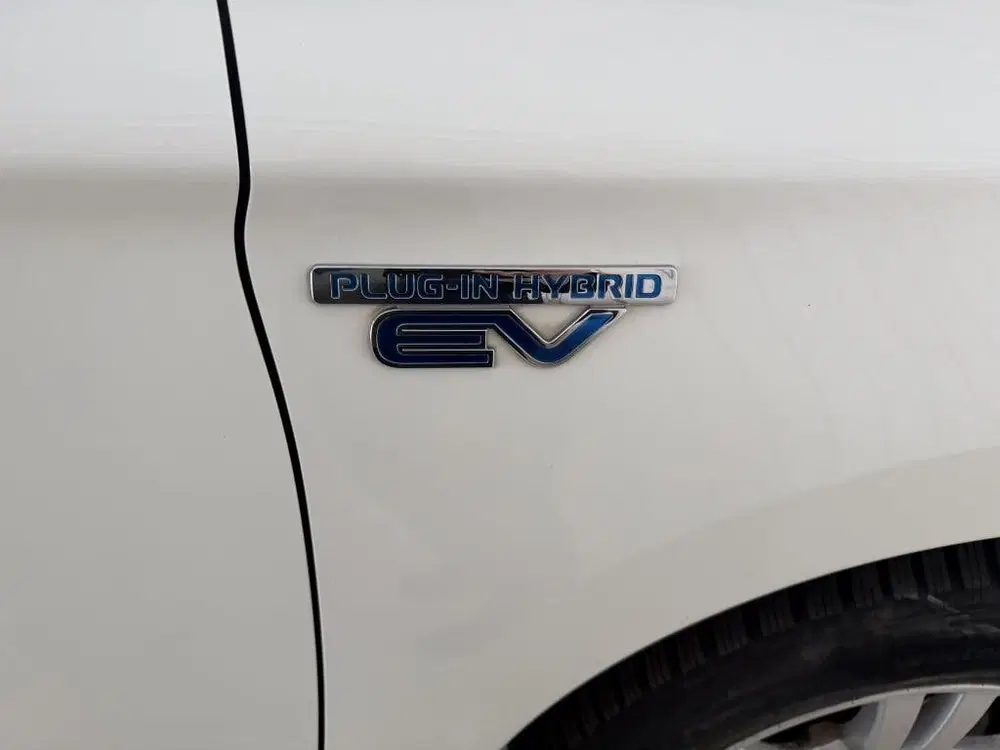 Mitsubishi Outlander 2.4 PHEV Pure (bj 2020 uit 2020, foto 13