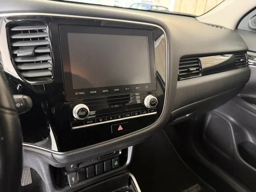 Mitsubishi Outlander 2.4 PHEV Pure (bj 2020 uit 2020, foto 9