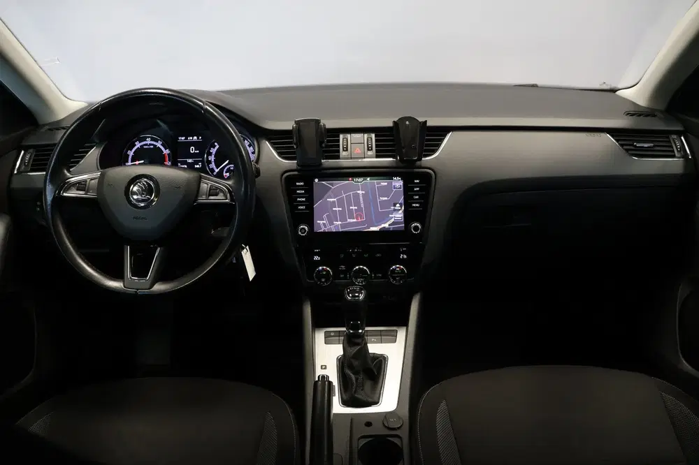 Skoda Octavia 1.0 TSI Greentech Ambition Business uit 2019, foto 3