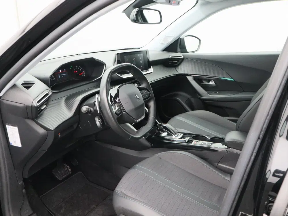Peugeot 2008 1.2 PureTech Allure Pack uit 2021, foto 7
