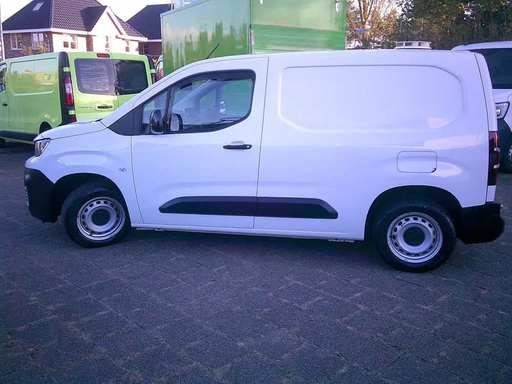 Peugeot Partner 1.5 BlueHDi 100 S&S L1 VOORZIEN VAN ARCO+C uit 2023, foto 8