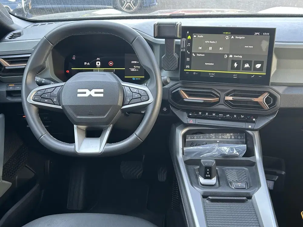 Dacia Bigster 1.8 Hybrid 155 Extreme uit 2025, foto 10